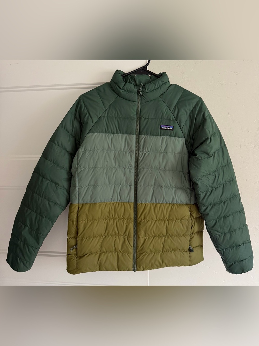Patagonia Down Puffer sweater Jacket Coat Kids XXL